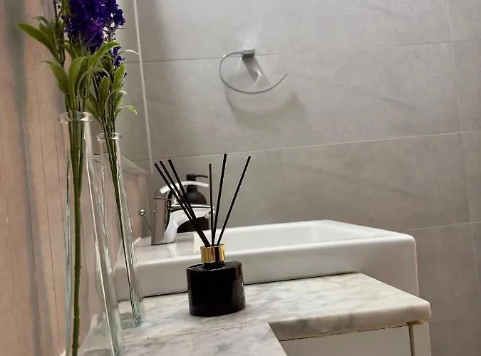 アパート Panorama ニコシア