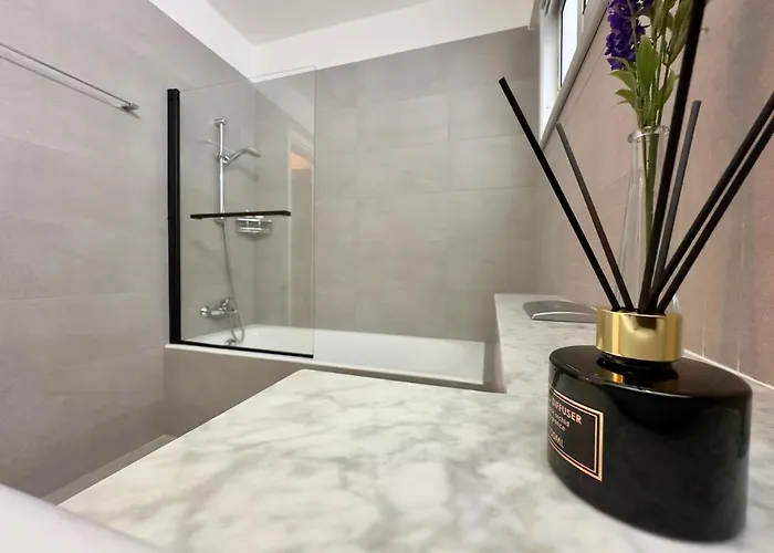 Panorama アパート ニコシア